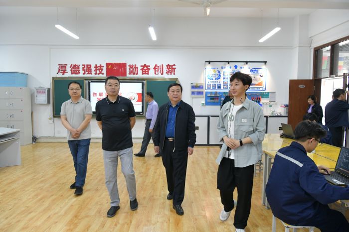 D9CA